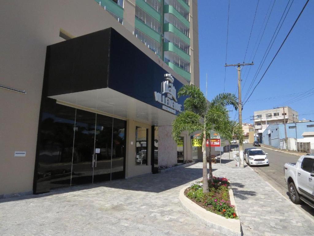 The Villeneuve Apartamento