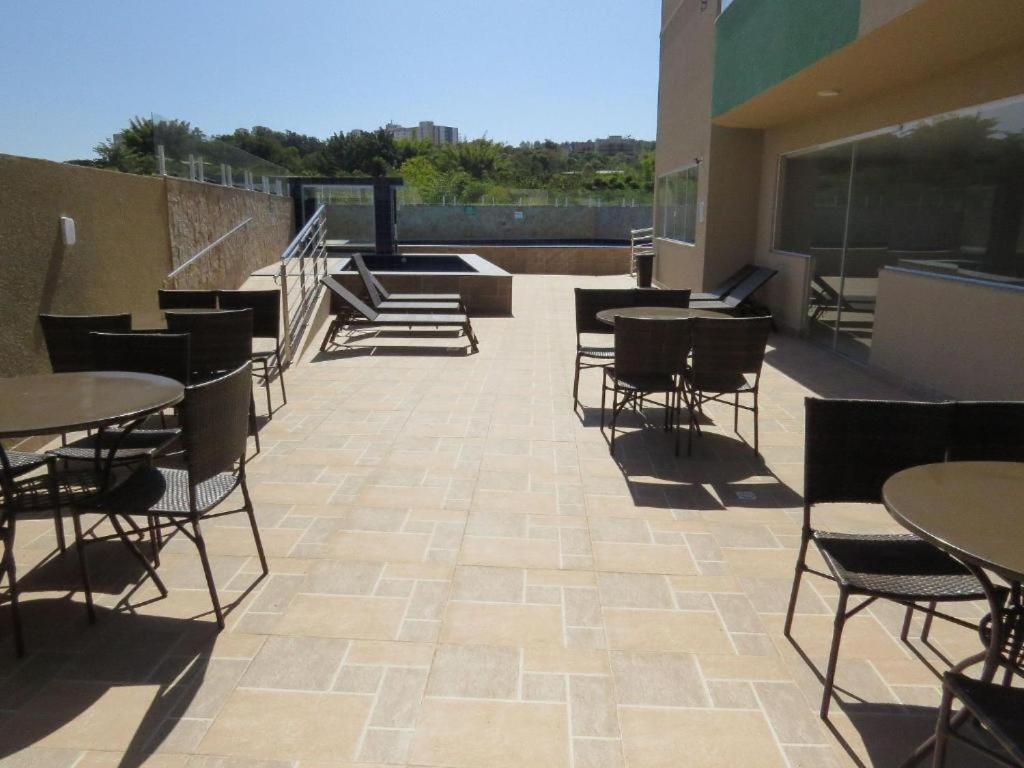 The Villeneuve Apartamento *